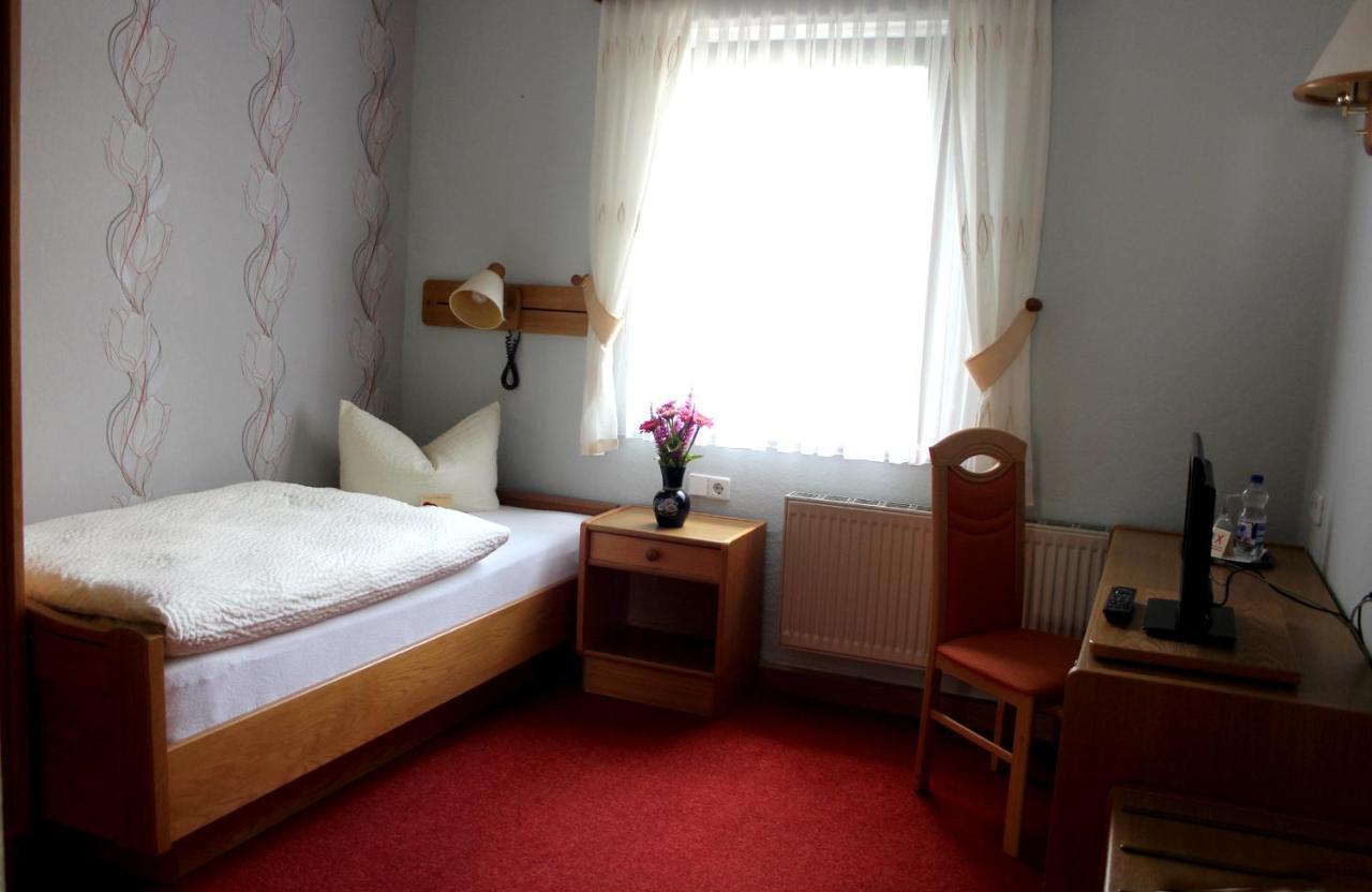 Goldene Krone Belgershain Room photo
